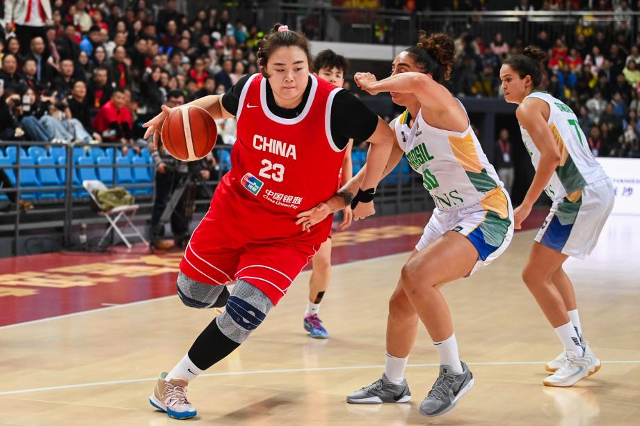 云开官网-中国女篮72-66战胜巴西女篮 取得热身赛两连胜